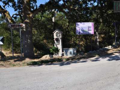 Monte Rotondo si trova invece lungo la strada provinciale 106